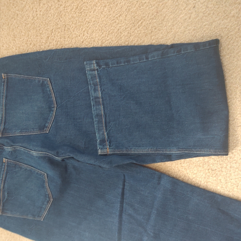 Old Navy cropped wide leg jeans - Picture 7 of 7